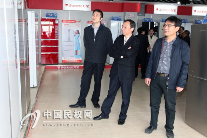 江苏白雪电器股份有限公司副总经理张朔莅民考察