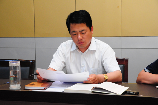 县委中心组召开集中学习《廉政准则》、《四项监督制度》专题会