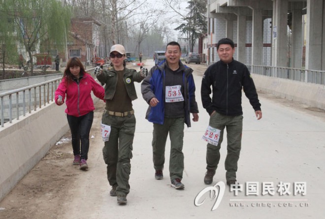 中国商丘第三届“黄河故道徒步穿越”活动在我县龙泽湖圆满落幕
