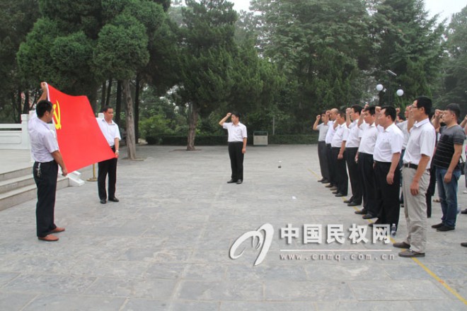 县商务局组织党员赴兰考学习焦裕禄精神