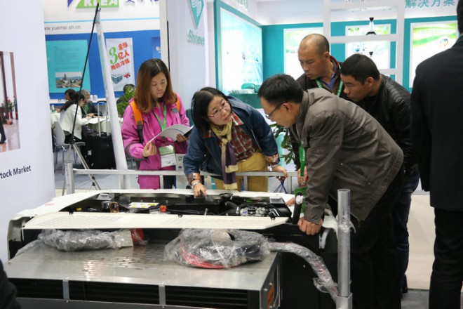 凯雪冷链发布全电冷藏车及超薄微型车用制冷机组