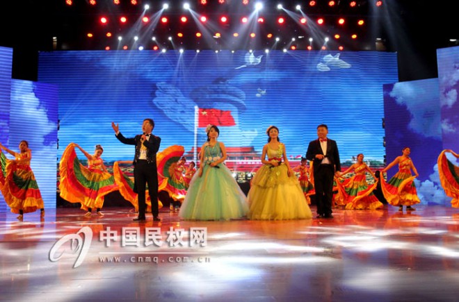 我县举办2015年新春联欢晚会