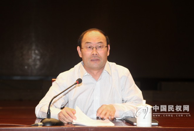我县举行2012-2013年民主评议政风行风集中问卷测评