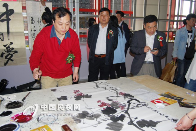 “冷谷红”杯书画展在第十五届郑州糖酒会期间举行