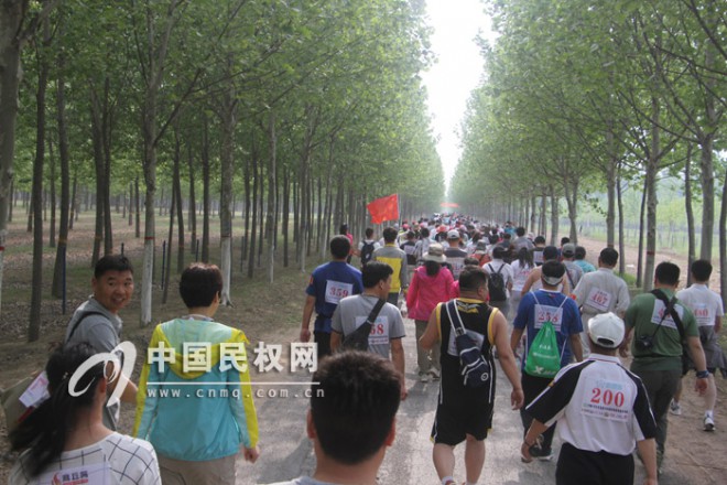 “香雪海杯”民权黄河故道林海湿地徒步穿越比赛成功举行