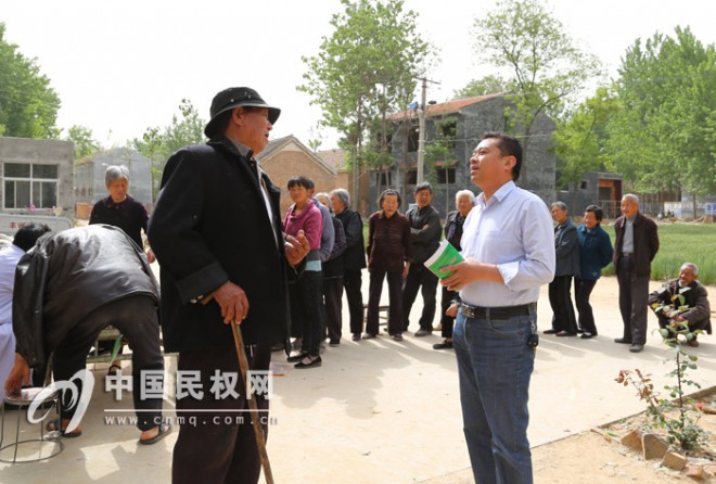 王桥镇:“一学双争” 送医到家