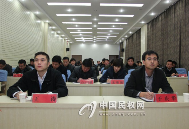 我县组织收听收看全国爱国卫生工作电视电话会议